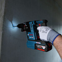 bosch_aku_cekic_0611909000_b