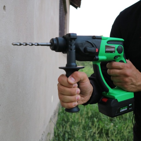 Second image of Akumulatorska SDS Plus čekić bušilica 18V sa jednom baterijom (GARDENmaster)